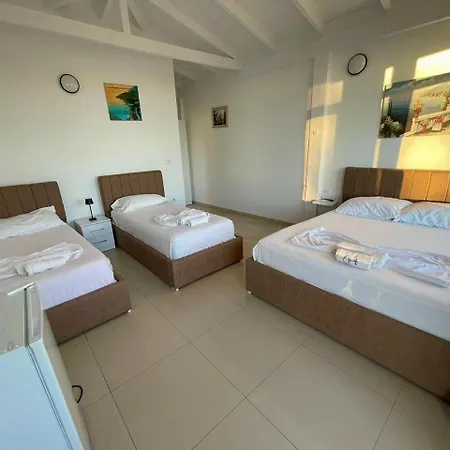 Essos Сasa de vacaciones Dhërmi